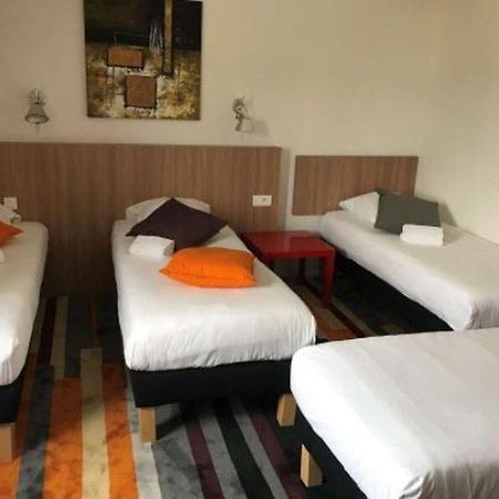 Kyriad Direct Agen Castel Culier Castelculier Bagian luar foto