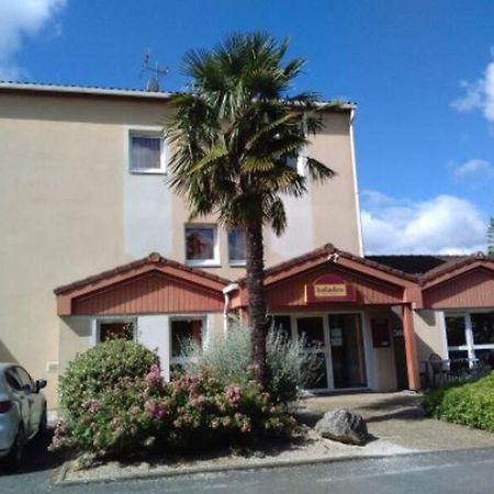 Kyriad Direct Agen Castel Culier Castelculier Bagian luar foto